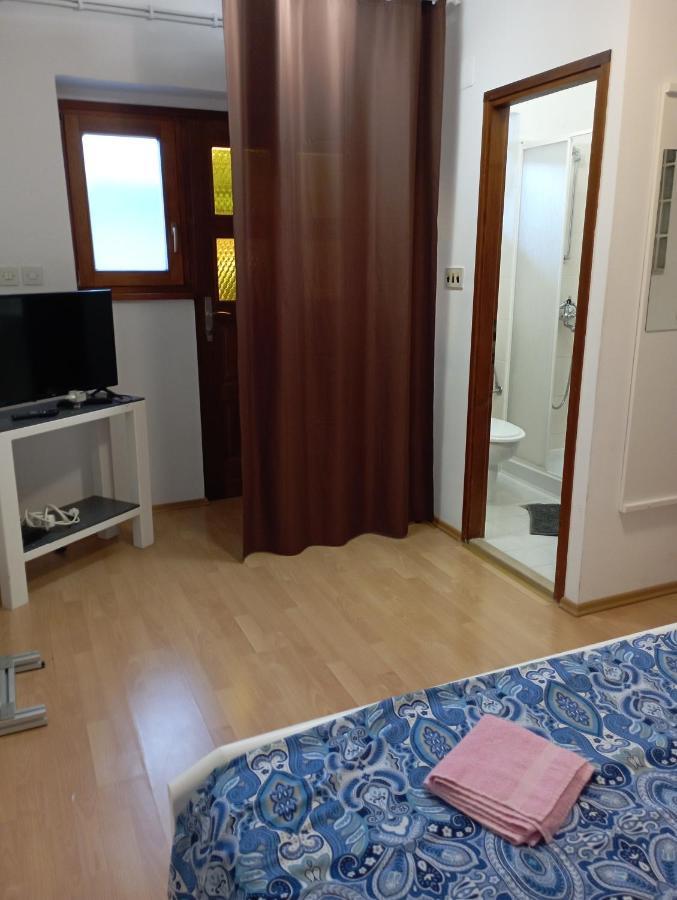 Apartments Mare Novigrad Istria Buitenkant foto