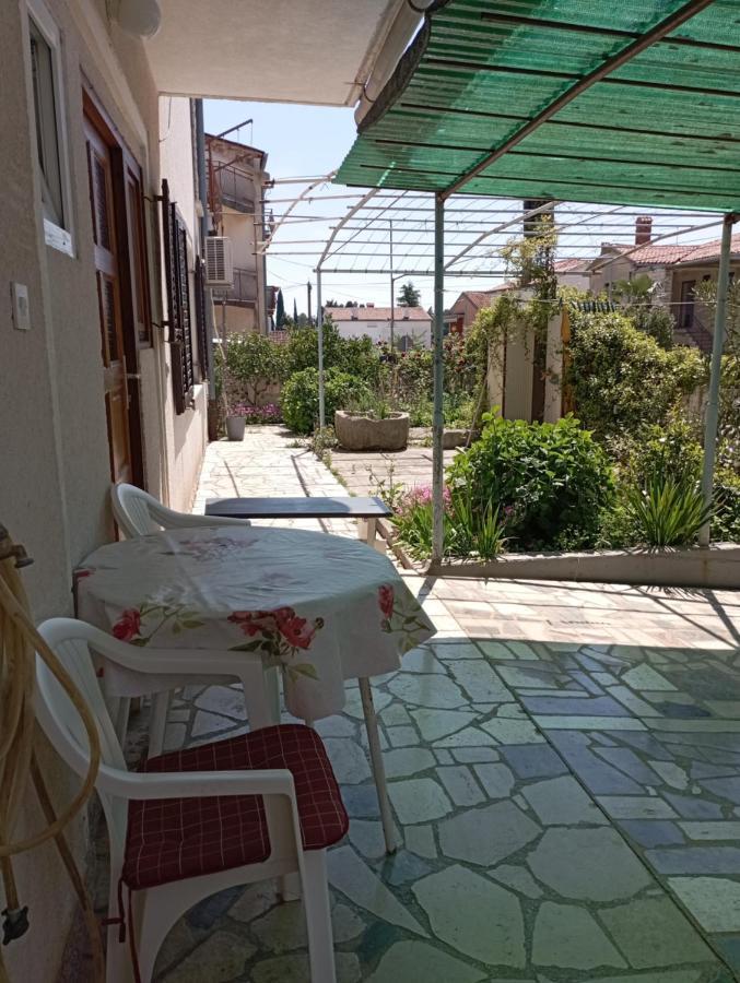 Apartments Mare Novigrad Istria Buitenkant foto